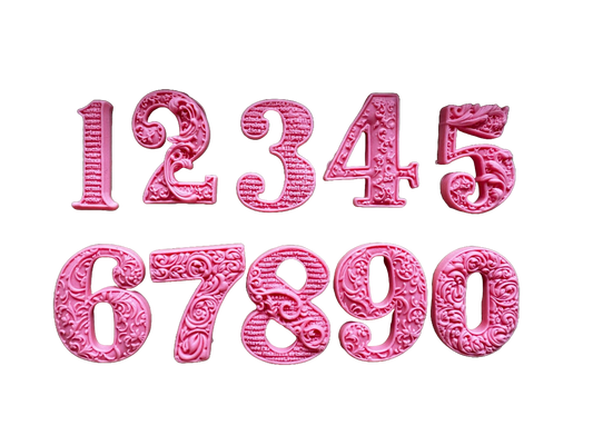 Set of 10 edible sugar paste decorations, Pink numbers